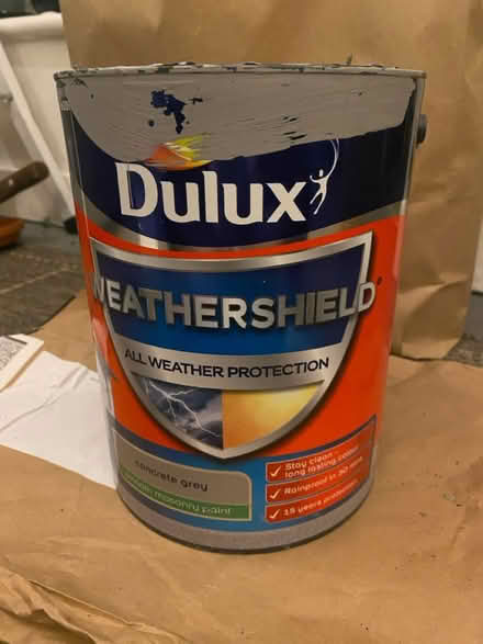 Photo of free Outdoor paint (Abbey Wood SE2 0TJ) #1