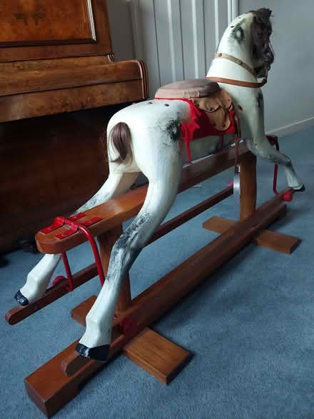 Photo of free rocking horse (Top Amersham HP6) #2