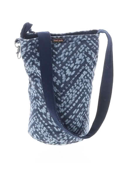 Photo of pouch style cross body bag (Las Palmas Pk, Snvle) #1