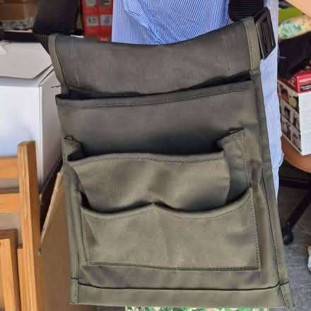 Photo of free Tool bag/ DIY bag new (Byfleet KT14) #1