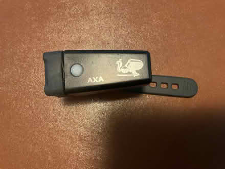Photo of free Bike light minus batteries (Gyle EH12) #2