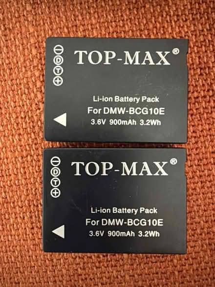 Photo of free Top max battery charger and 2 x DMW-BCG10E batteries (Welling DA16) #2