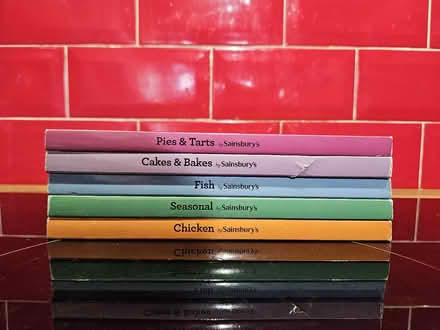 Photo of free 5 cook books (Da1 2 dartford) #2