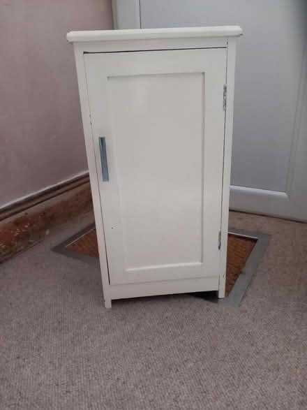 Photo of free Freestanding cupboard (HX2 ( ovenden)) #1