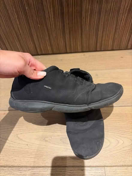 Photo of free Geo men’s black sneaker size 9 (N7 - Barnsbury) #1