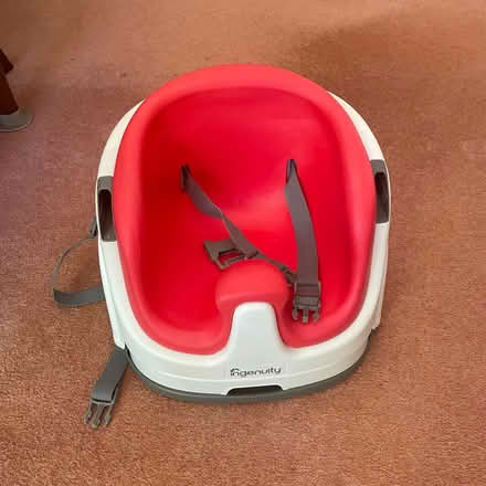 Photo of free booster seat (BH23) #1