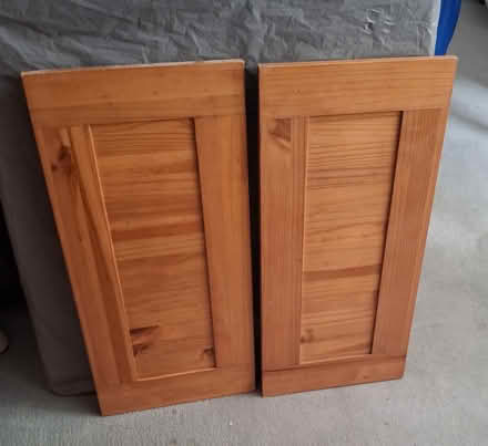 Photo of free Mirrored panels (Castle Ward Lancaster LA1) #2