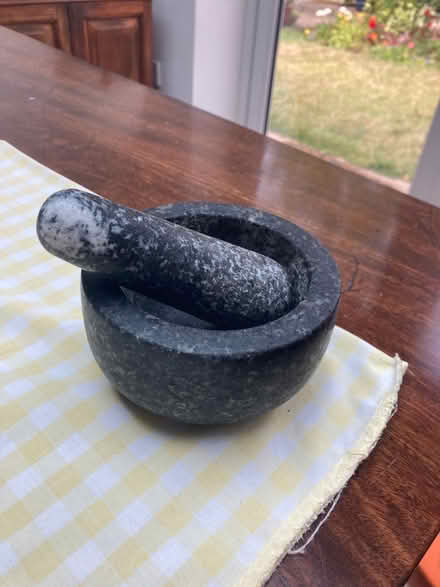 Photo of free Stone mortar and pestle (Mexican style!) (Aigburth L19) #1