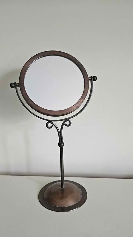 Photo of free Vintage table mirror (Epsom KT17) #1