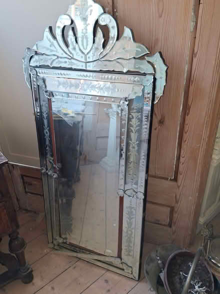 Photo of free Venetian mirror (Cliftonville CT9) #1