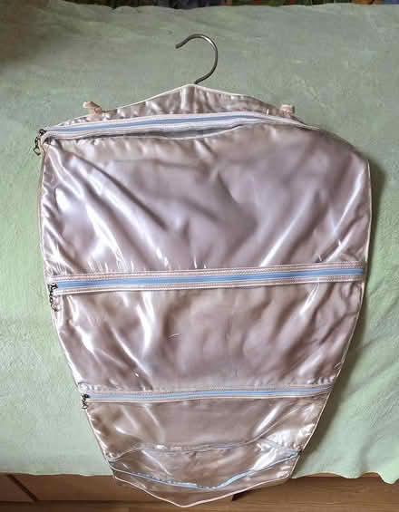 Photo of free Hanging storage/travel bag (Forest Glen) #2