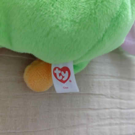 Photo of free Gus the Penguin (Union City) #2