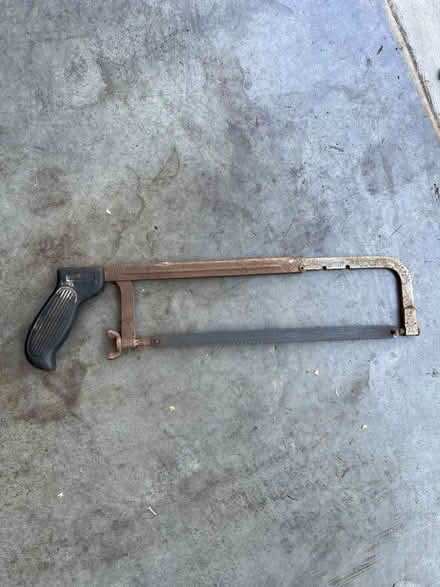 Photo of free hack saw (Moutain View near San Antonio) #1