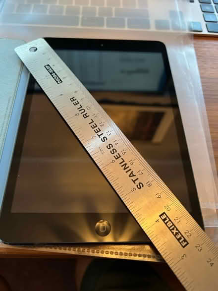 Photo of free 1st Gen. iPad mini (Wi-Fi Only) (Blaby, Leicestershire LE8) #3