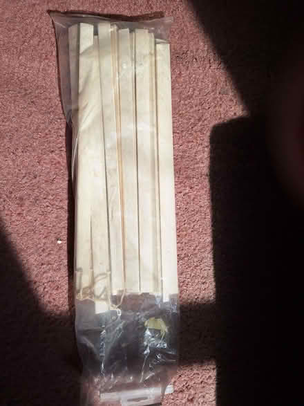Photo of free Easy picture hangers (Brentford Gate TW8) #1