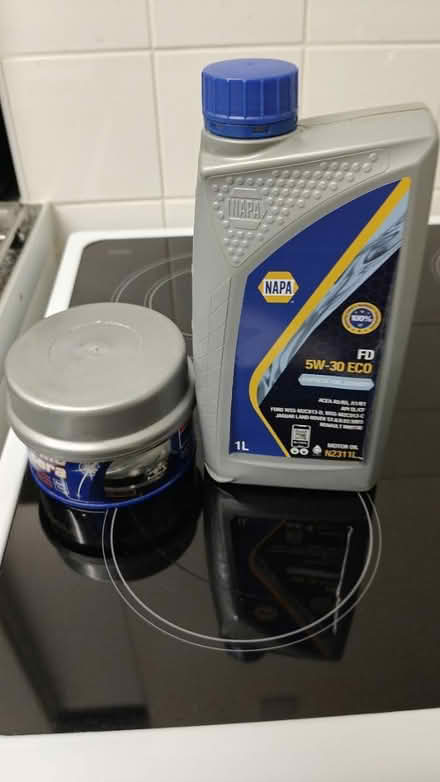 Photo of free Engine oil & car wax (Stockwell SW9) #1