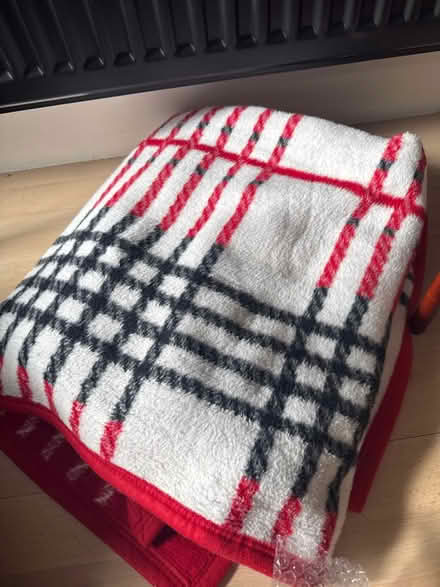 Photo of free Blanket - xmas / country style (Whetstone N20) #1