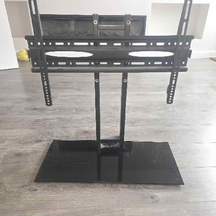 Photo of free TV stand (Purfleet RM19) #1