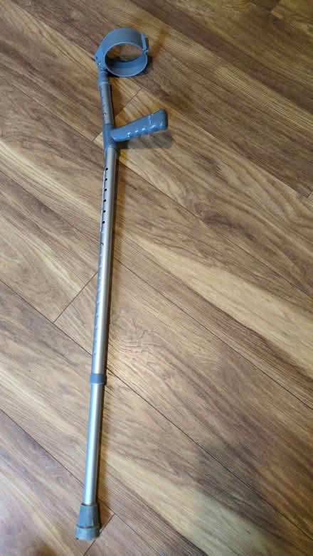 Photo of free Crutch (Stockwell SW9) #1