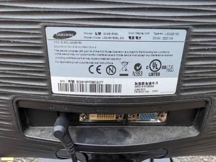 Photo of free PC monitor - Samsung Syncmaster (Brookwood GU24) #3