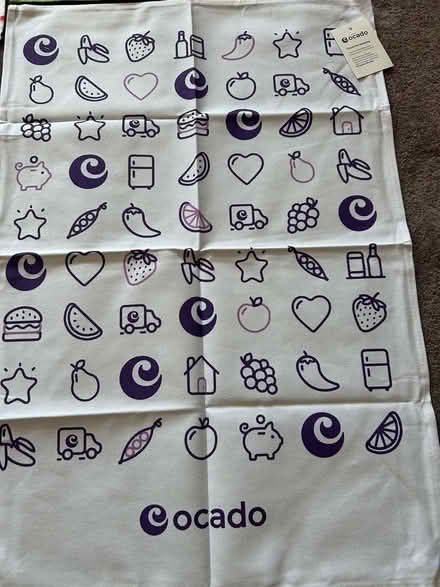 Photo of free 4x tea towels (Funtley PO17) #2