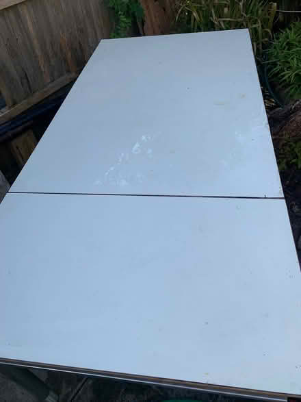 Photo of free White extendable table with chrome tube legs. (Fairfield Park BA1) #3