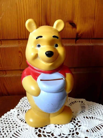 Photo of free Vintage Winnie the Pooh Items (Woodside WD25) #1