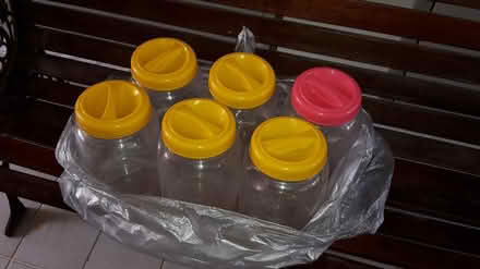 Photo of free Plastic Containers (set of 6) (Queenstown, near MRT) #1