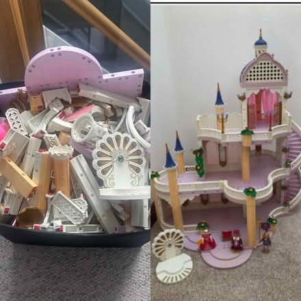 Photo of free Playmobil castle (Sheffield s17) #1