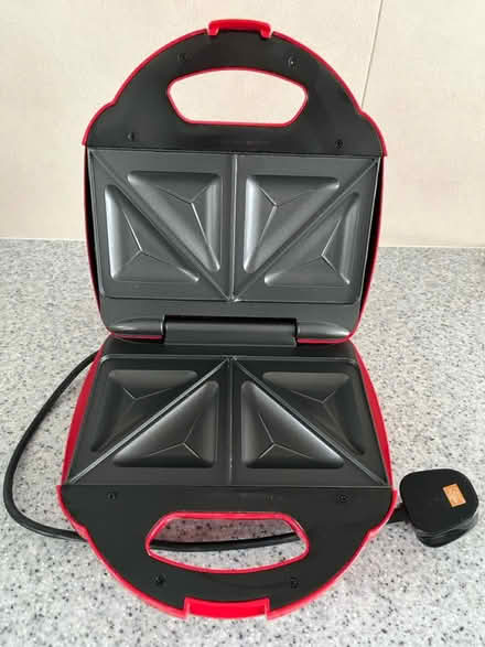 Photo of free Sandwich toaster (LA7 Heversham) #2