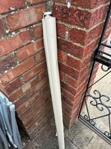 Photo of free Beige roller blind (Furze Platt SL6) #1