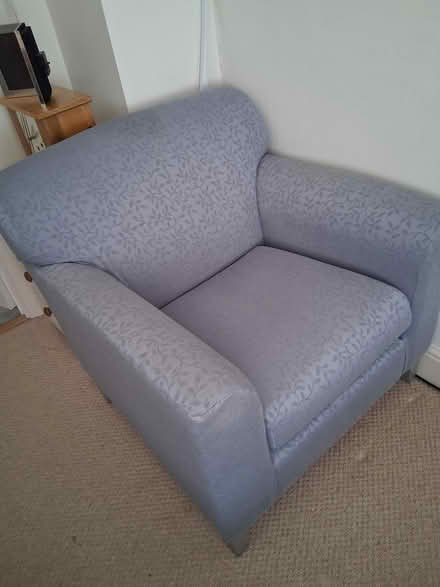 Photo of free Comfy armchair (ME15 loose) #1