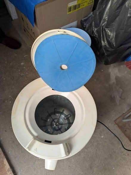 Photo of free Servis Spin Dryer (Biggleswade SG18) #3