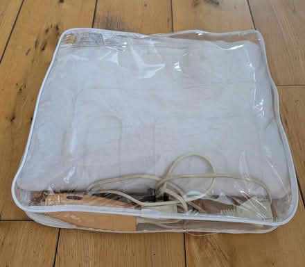 Photo of free Double Electric Heated Blanket (Stourbridge DY8) #1