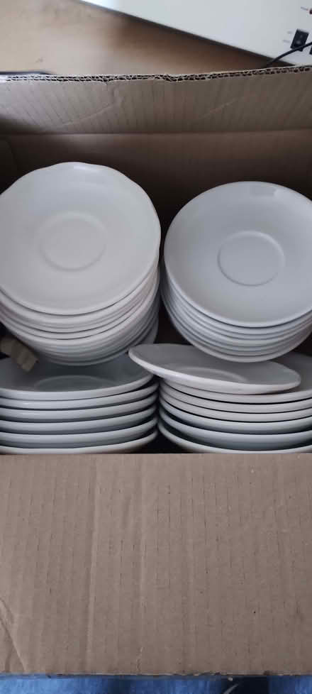 Photo of free White saucers (Greatfield HU9) #1