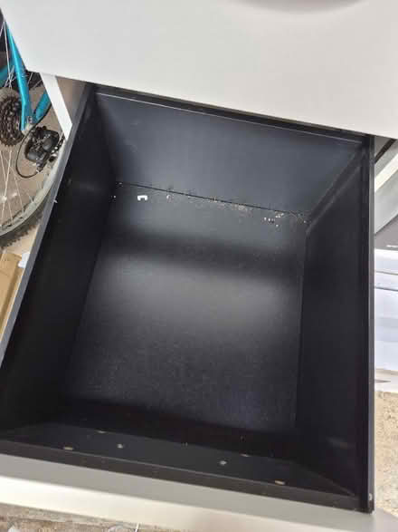 Photo of free 4 Drawer Filing Cabinet (Stoke Hill EX4) #2
