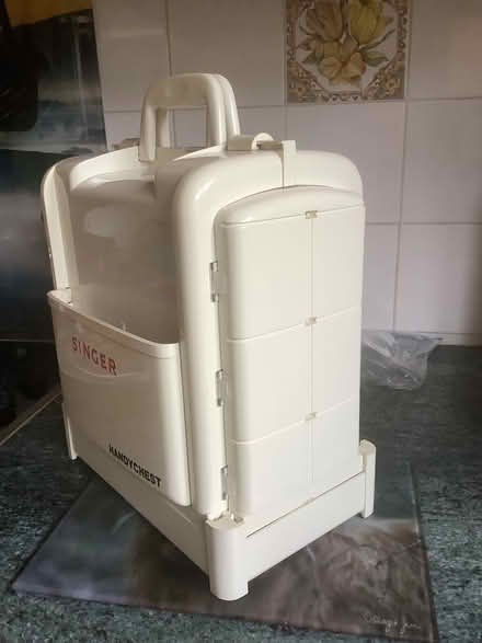 Photo of free Small sewing box (Cople MK44) #3