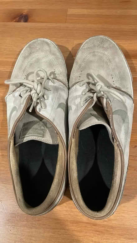 Photo of free Men’s shoes (Fremont & 85) #2