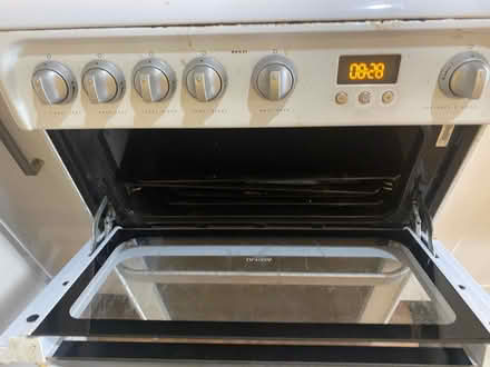 Photo of free Hotpoint Double Oven Gas Cooker (Wallington SM6) #3