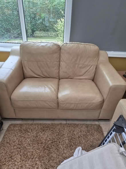 Photo of free Leather sofas (CH63 bromborough) #1