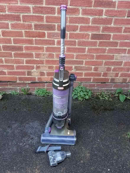 Photo of free Vax Air Reach vacuum cleaner (Northcourt OX14) #1