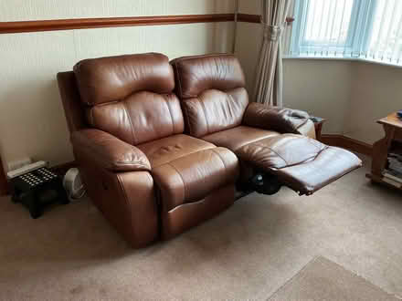 Photo of free 2 seater electric sofa (Kenilworth CV8) #1