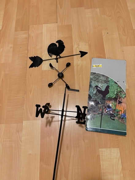 Photo of free Garden Windmill (L5L 5P5) #1