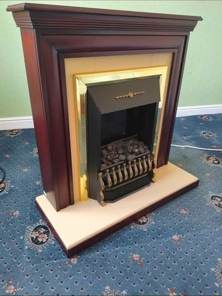 Photo of free Electric fire and surround (Buxton Central SK17) #2