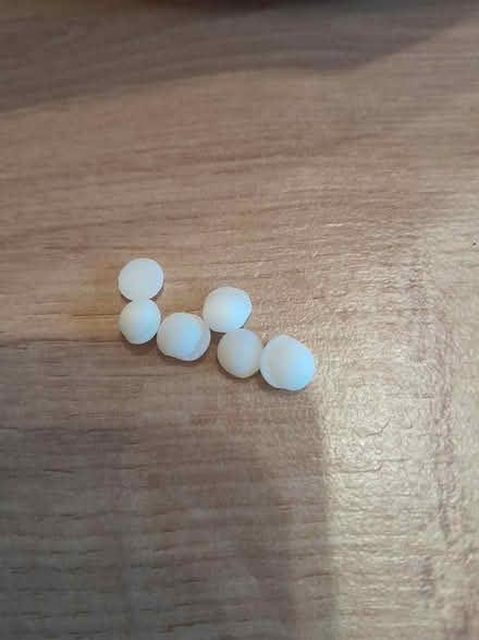 Photo of free candle wax (?) granules (Blackford Hill EH9) #2
