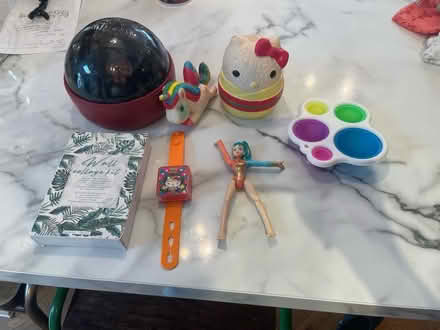 Photo of free Various kids items (BR3) #3