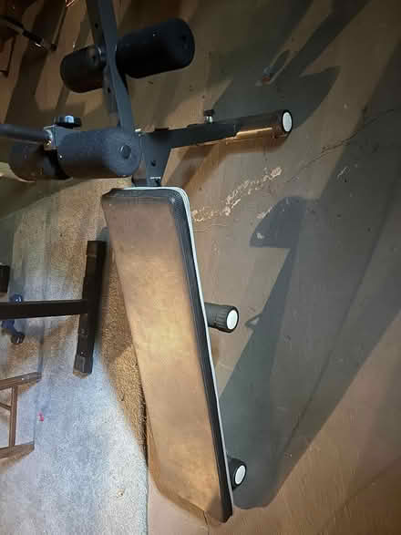 Photo of free incline bench (Youngstown) #1
