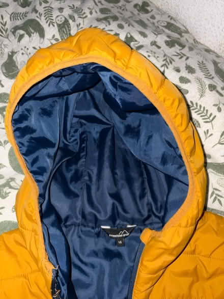 Photo of free Women’s coat size 14-16 (Airdrie ML6) #3