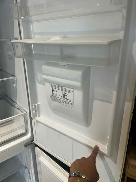 Photo of free Candy Fridge freezer (Tooting SW17) #4