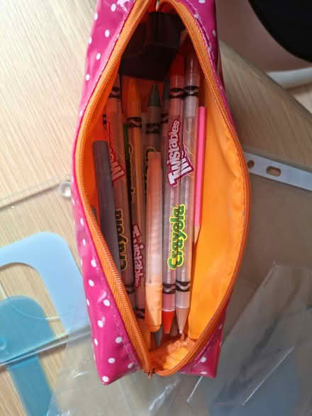 Photo of free Crafting and art items (Melbourn Royston SG86) #3